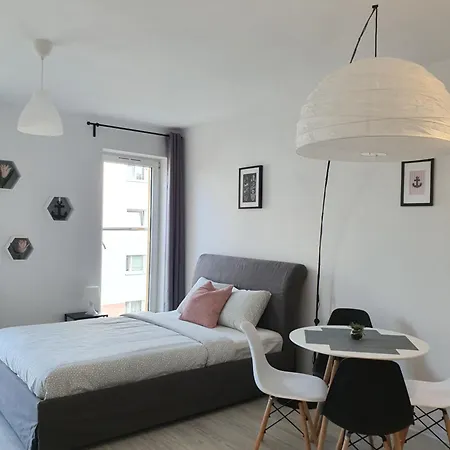 Mewa 30 & Parking Apartman